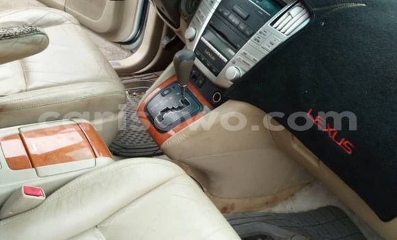 Acheter Occasion Voiture Lexus RX 350 Blanc à Cotonou, Benin Acheter Occasion Voiture Lexus RX 350 Blanc à Cotonou, Benin