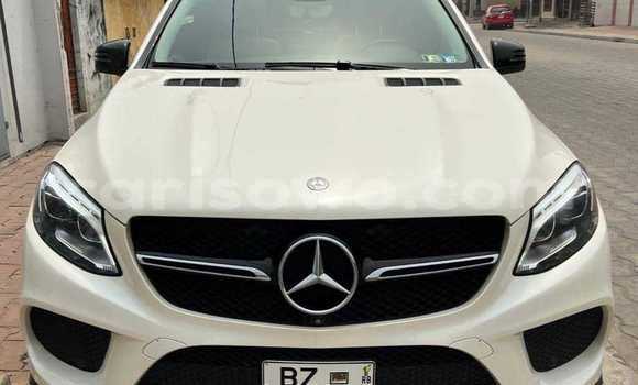 Acheter Occasion Voiture Mercedes-Benz GLE Blanc à Cotonou, Benin