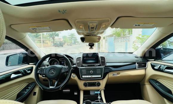 Buy Used Mercedes-Benz GLE White Car in Abomey Calavi in Benign