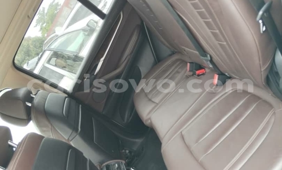 Acheter Occasion Voiture BMW X5 Blanc à Cotonou, Benin Acheter Occasion Voiture BMW X5 Blanc à Cotonou, Benin