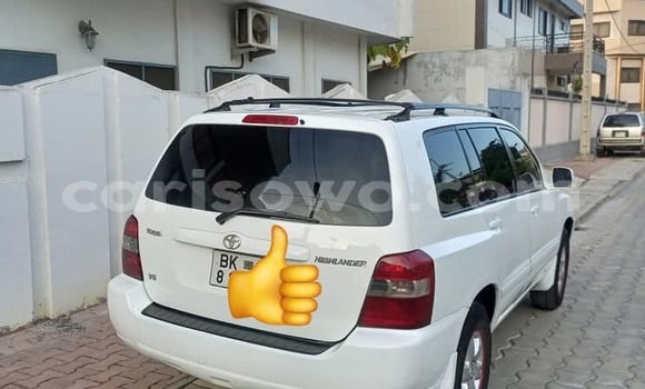 Acheter Occasion Voiture Toyota Highlander Blanc à Cotonou, Benin Acheter Occasion Voiture Toyota Highlander Blanc à Cotonou, Benin