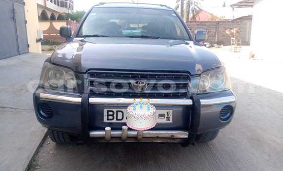 Ra Àlòkù Toyota Highlander Blue Ọkọ̀ in Cotonou ni Benin