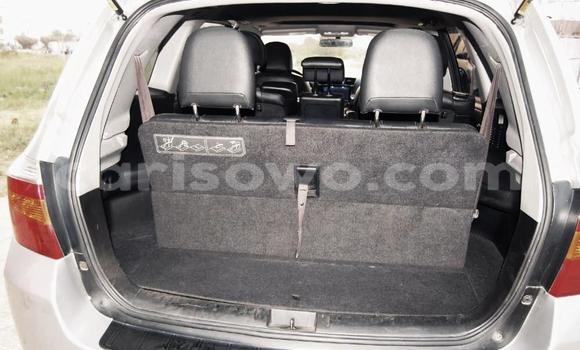 Buy Used Toyota Highlander Beige Car in Cotonou in Benign Buy Used Toyota Highlander Beige Car in Cotonou in Benign