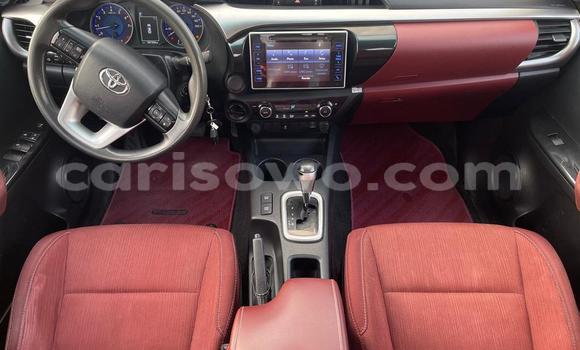 Acheter Import Voiture Toyota Hilux Blanc à Cotonou, Benin Acheter Import Voiture Toyota Hilux Blanc à Cotonou, Benin
