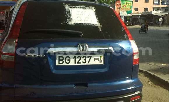 Buy Used Honda CR–V Blue Car in Cotonou in Benign Buy Used Honda CR–V Blue Car in Cotonou in Benign