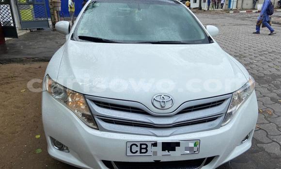 Acheter Occasion Voiture Toyota Venza Blanc à Cotonou, Benin