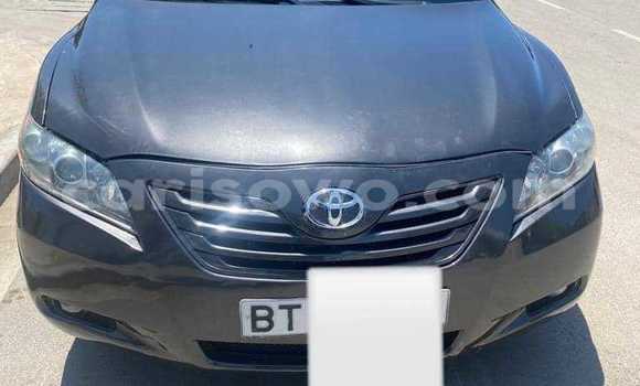 Sayi Na hannu Toyota Camry Brown Mota in Cotonou a Benin