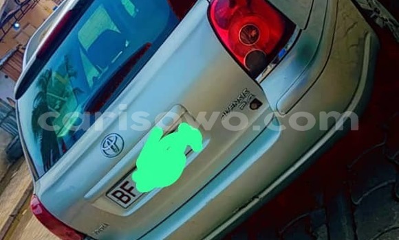 Sayi Na hannu Toyota Avensis Azurfa Mota in Cotonou a Benin Sayi Na hannu Toyota Avensis Azurfa Mota in Cotonou a Benin