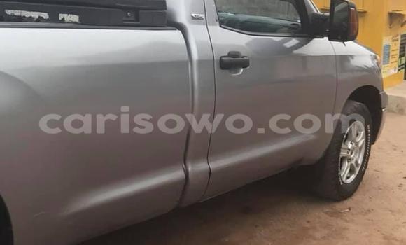 Acheter Occasion Voiture Toyota Tundra Gris à Cotonou, Benin Acheter Occasion Voiture Toyota Tundra Gris à Cotonou, Benin
