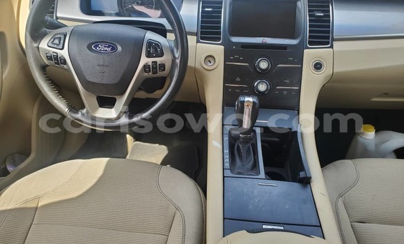 Sayi Na hannu Ford Taurus Azurfa Mota in Cotonou a Benin Sayi Na hannu Ford Taurus Azurfa Mota in Cotonou a Benin