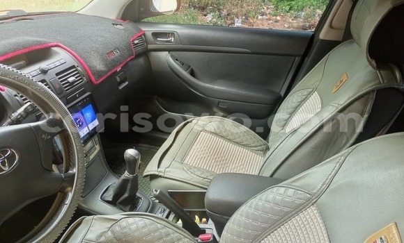 Acheter Occasion Voiture Toyota Avensis Gris à Cotonou, Benin Acheter Occasion Voiture Toyota Avensis Gris à Cotonou, Benin