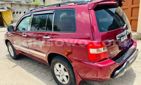 Acheter Occasion Voiture Toyota Highlander Rouge à Cotonou, Benin Acheter Occasion Voiture Toyota Highlander Rouge à Cotonou, Benin