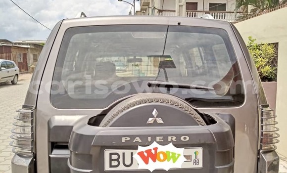 Ra Àlòkù Mitsubishi Pajero Silver Ọkọ̀ in Cotonou ni Benin Ra Àlòkù Mitsubishi Pajero Silver Ọkọ̀ in Cotonou ni Benin