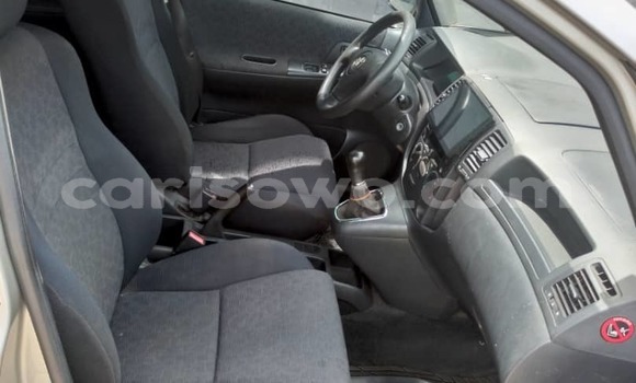 Ra Àlòkù Toyota Corolla Verso Silver Ọkọ̀ in Cotonou ni Benin Ra Àlòkù Toyota Corolla Verso Silver Ọkọ̀ in Cotonou ni Benin