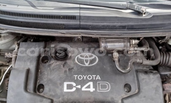 Ra Àlòkù Toyota Corolla Verso Silver Ọkọ̀ in Cotonou ni Benin Ra Àlòkù Toyota Corolla Verso Silver Ọkọ̀ in Cotonou ni Benin