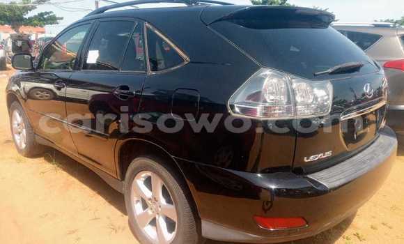 Sayi Na hannu Lexus RX 330 Black Mota in Cotonou a Benin Sayi Na hannu Lexus RX 330 Black Mota in Cotonou a Benin