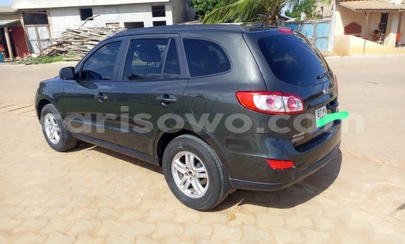 Sayi Na hannu Hyundai Santa Fe Black Mota in Cotonou a Benin Sayi Na hannu Hyundai Santa Fe Black Mota in Cotonou a Benin