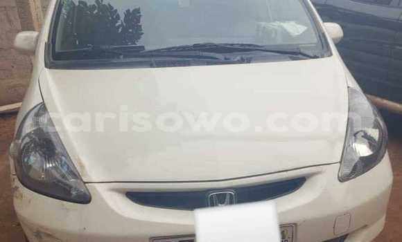 Ra Àlòkù Honda Jazz funfun Ọkọ̀ in Cotonou ni Benin Ra Àlòkù Honda Jazz funfun Ọkọ̀ in Cotonou ni Benin