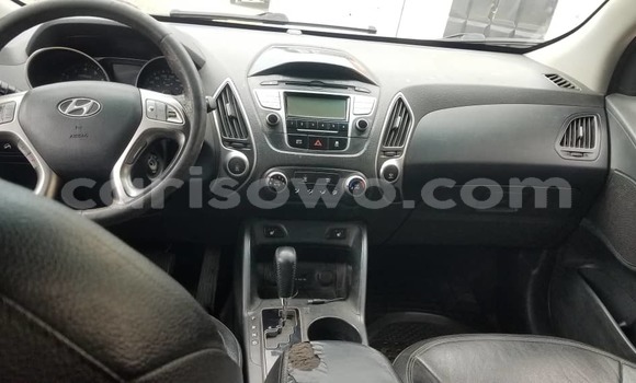 Ra Àlòkù Hyundai Tucson Silver Ọkọ̀ in Cotonou ni Benin Ra Àlòkù Hyundai Tucson Silver Ọkọ̀ in Cotonou ni Benin