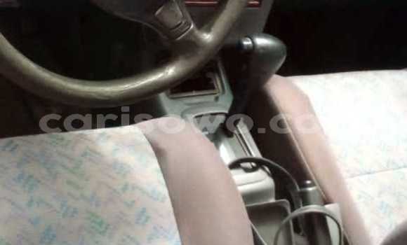 Sayi Na hannu Toyota RAV4 Green Mota in Cotonou a Benin Sayi Na hannu Toyota RAV4 Green Mota in Cotonou a Benin