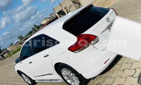 Buy Used Toyota Venza White Car in Cotonou in Benign Buy Used Toyota Venza White Car in Cotonou in Benign