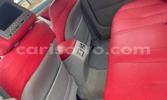 Sayi Na hannu Toyota Camry Azurfa Mota in Cotonou a Benin Sayi Na hannu Toyota Camry Azurfa Mota in Cotonou a Benin