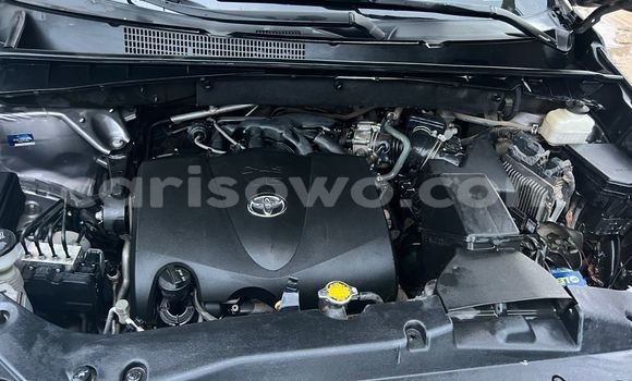 Acheter Occasion Voiture Toyota Highlander Gris à Cotonou, Benin Acheter Occasion Voiture Toyota Highlander Gris à Cotonou, Benin