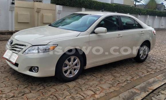 Acheter Import Voiture Toyota Camry Blanc à Cotonou, Benin Acheter Import Voiture Toyota Camry Blanc à Cotonou, Benin