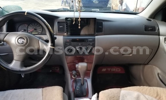 Ra Àlòkù Toyota Corolla Silver Ọkọ̀ in Cotonou ni Benin Ra Àlòkù Toyota Corolla Silver Ọkọ̀ in Cotonou ni Benin