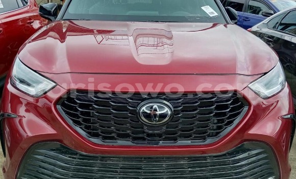 Sayi Sabo Toyota Highlander Red Mota in Cotonou a Benin Sayi Sabo Toyota Highlander Red Mota in Cotonou a Benin