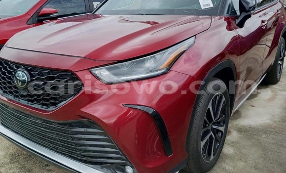 Sayi Sabo Toyota Highlander Red Mota in Cotonou a Benin Sayi Sabo Toyota Highlander Red Mota in Cotonou a Benin