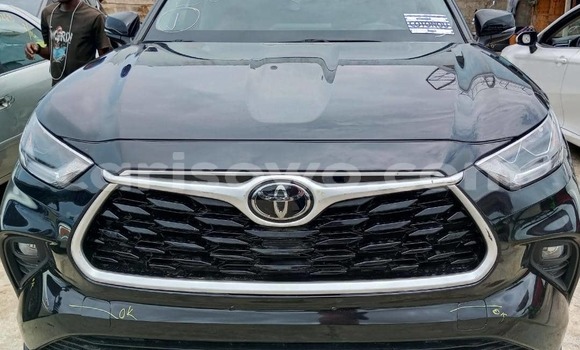 Sayi Na hannu Toyota Highlander Sauran Mota in Cotonou a Benin Sayi Na hannu Toyota Highlander Sauran Mota in Cotonou a Benin
