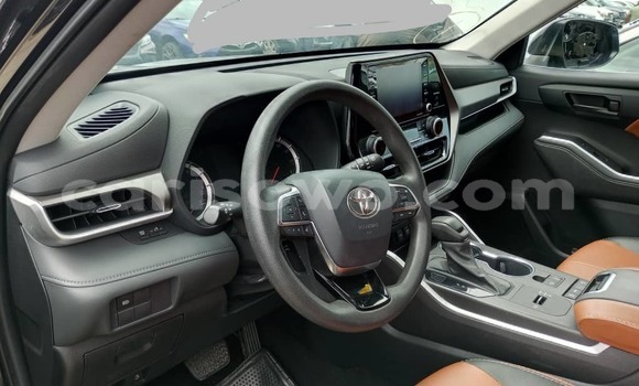 Sayi Na hannu Toyota Highlander Sauran Mota in Cotonou a Benin Sayi Na hannu Toyota Highlander Sauran Mota in Cotonou a Benin