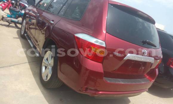 Buy Used Toyota Highlander Red Car in Cotonou in Benign Buy Used Toyota Highlander Red Car in Cotonou in Benign