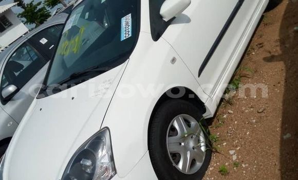 Buy Used Honda Civic Ferio White Car in Cotonou in Benign Buy Used Honda Civic Ferio White Car in Cotonou in Benign