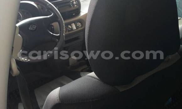 Acheter Occasion Voiture Nissan Tino Gris à Cotonou, Benin Acheter Occasion Voiture Nissan Tino Gris à Cotonou, Benin