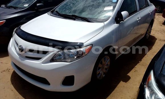 Buy Used Toyota Corolla White Car in Cotonou in Benign Buy Used Toyota Corolla White Car in Cotonou in Benign