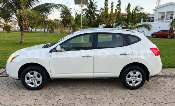 Buy Used Nissan Rogue White Car in Cotonou in Benign Buy Used Nissan Rogue White Car in Cotonou in Benign