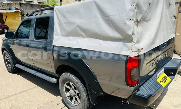 Sayi Na hannu Nissan Frontier Black Mota in Cotonou a Benin Sayi Na hannu Nissan Frontier Black Mota in Cotonou a Benin