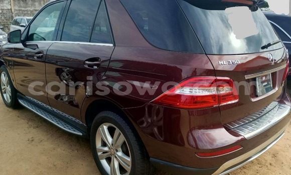 Sayi Na hannu Mercedes-Benz ML–Class Red Mota in Cotonou a Benin Sayi Na hannu Mercedes-Benz ML–Class Red Mota in Cotonou a Benin