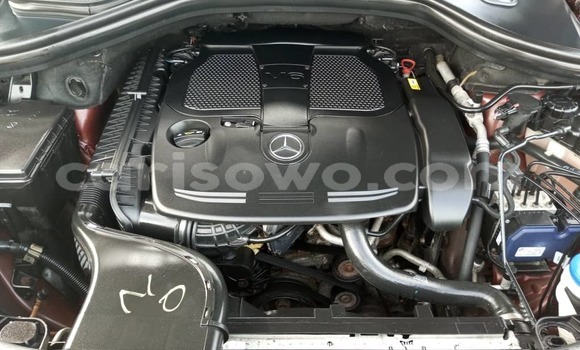 Sayi Na hannu Mercedes-Benz ML–Class Red Mota in Cotonou a Benin Sayi Na hannu Mercedes-Benz ML–Class Red Mota in Cotonou a Benin