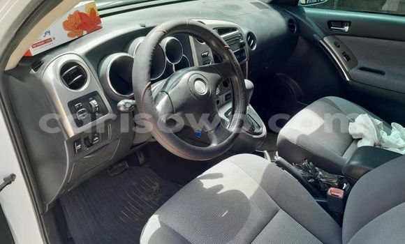 Acheter Import Voiture Toyota RAV4 Bleu à Cotonou, Benin Acheter Import Voiture Toyota RAV4 Bleu à Cotonou, Benin