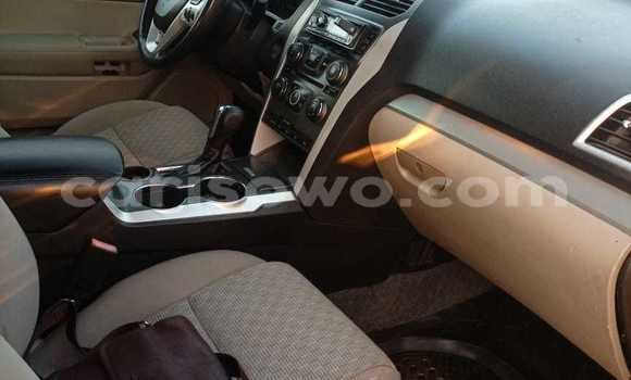 Acheter Occasion Voiture Ford Explorer Noir à Cotonou, Benin Acheter Occasion Voiture Ford Explorer Noir à Cotonou, Benin