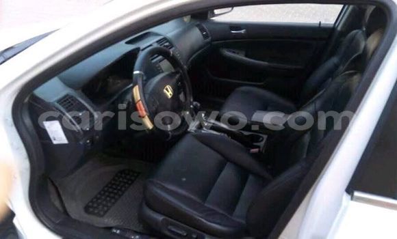 Acheter Occasion Voiture Honda Accord Blanc à Cotonou, Benin Acheter Occasion Voiture Honda Accord Blanc à Cotonou, Benin