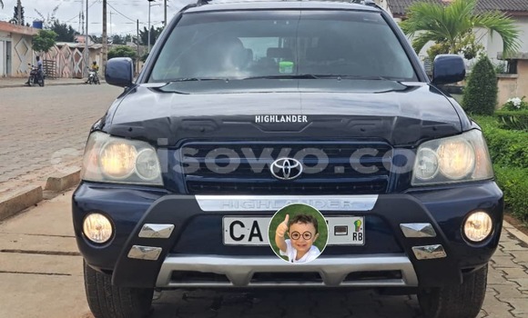 Ra Àlòkù Toyota Highlander Blue Ọkọ̀ in Cotonou ni Benin