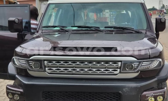 Acheter Occasion Voiture Toyota FJ Cruiser Marron à Cotonou, Benin Acheter Occasion Voiture Toyota FJ Cruiser Marron à Cotonou, Benin