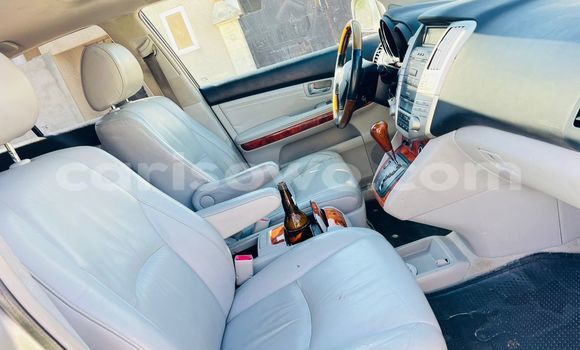 Acheter Occasion Voiture Lexus RX 330 Gris à Cotonou, Benin Acheter Occasion Voiture Lexus RX 330 Gris à Cotonou, Benin