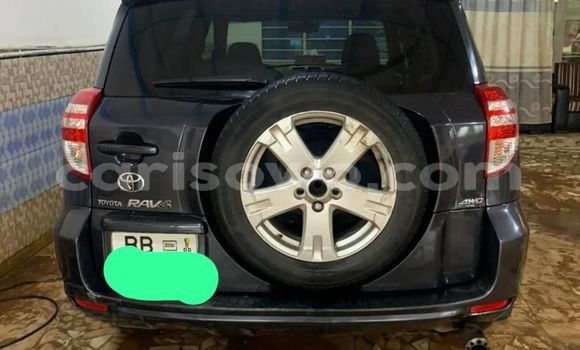 Ra Àlòkù Toyota RAV4 Black Ọkọ̀ in Cotonou ni Benin Ra Àlòkù Toyota RAV4 Black Ọkọ̀ in Cotonou ni Benin