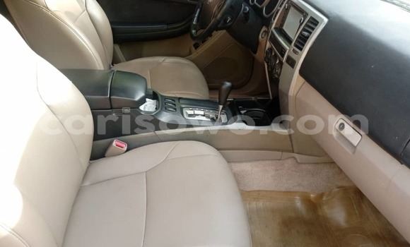 Acheter Occasion Voiture Toyota 4Runner Gris à Cotonou, Benin Acheter Occasion Voiture Toyota 4Runner Gris à Cotonou, Benin