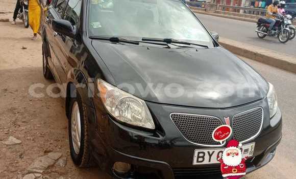 Sayi Na hannu Pontiac Vibe Green Mota in Cotonou a Benin